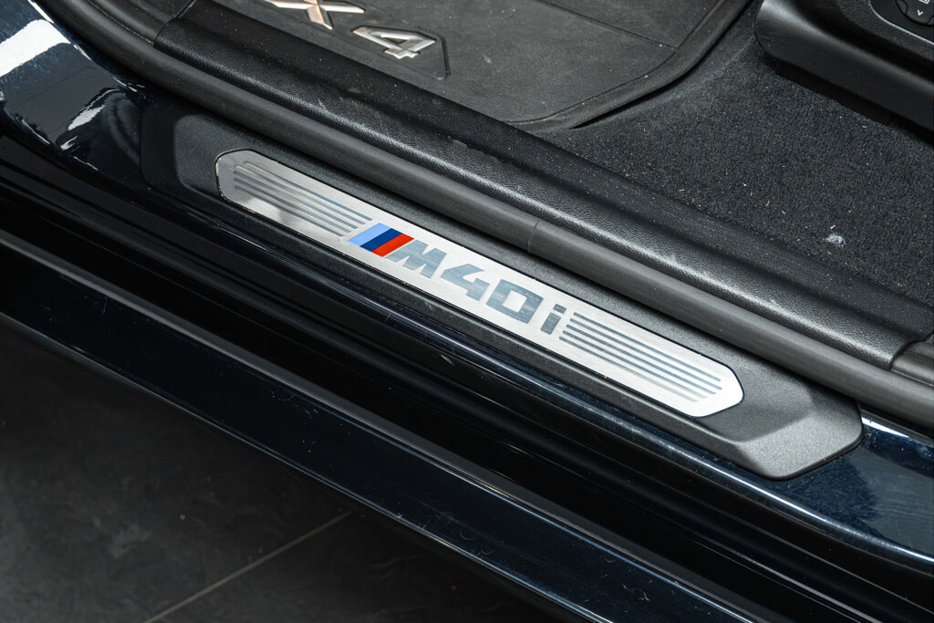BMW X4 49