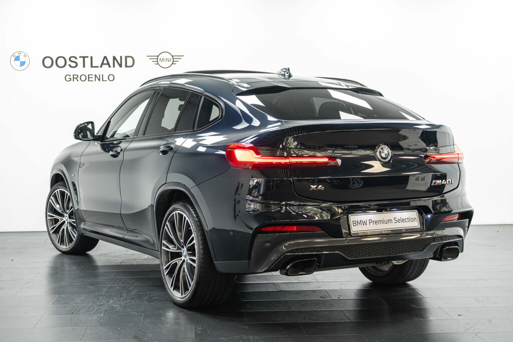 BMW X4 50