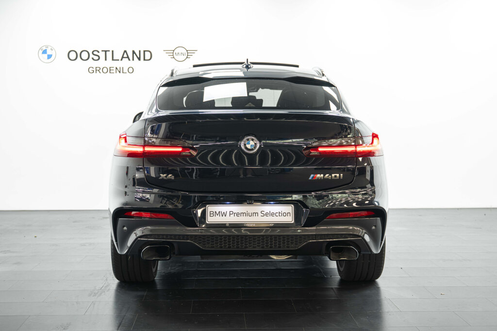 BMW X4 52
