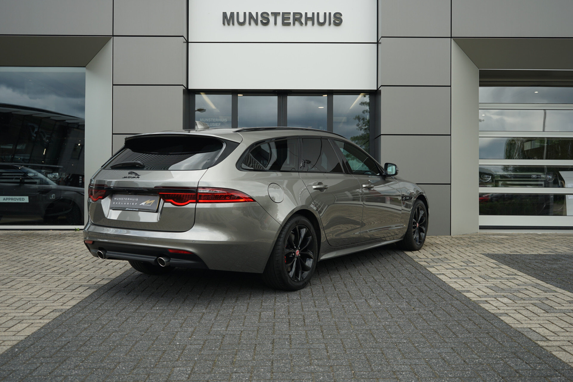 Jaguar XF Sportbrake 2.0t R-Sport - Afbeelding 2