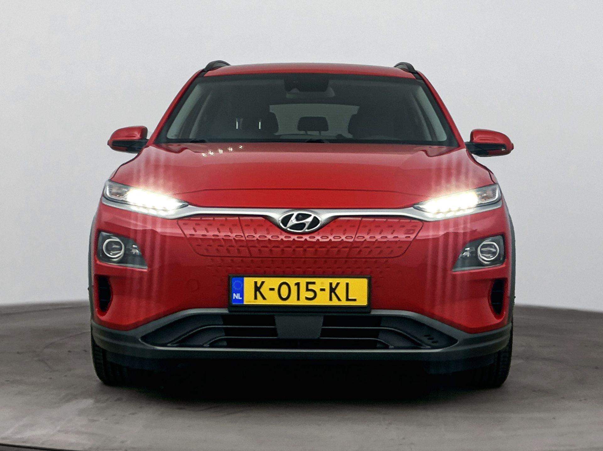 Hyundai Kona EV Premium 64 kWh - Afbeelding 4