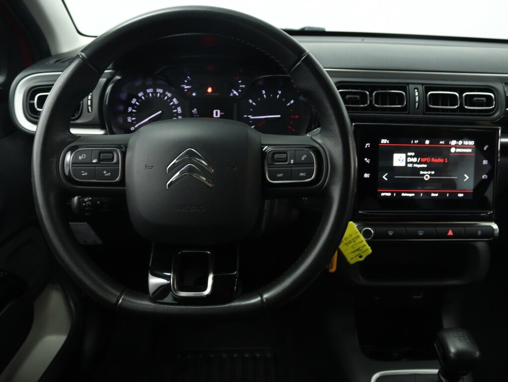 Citroën C3 1.2 PureTech Shine | Navigatie | Camera | Cruise control - Afbeelding 3
