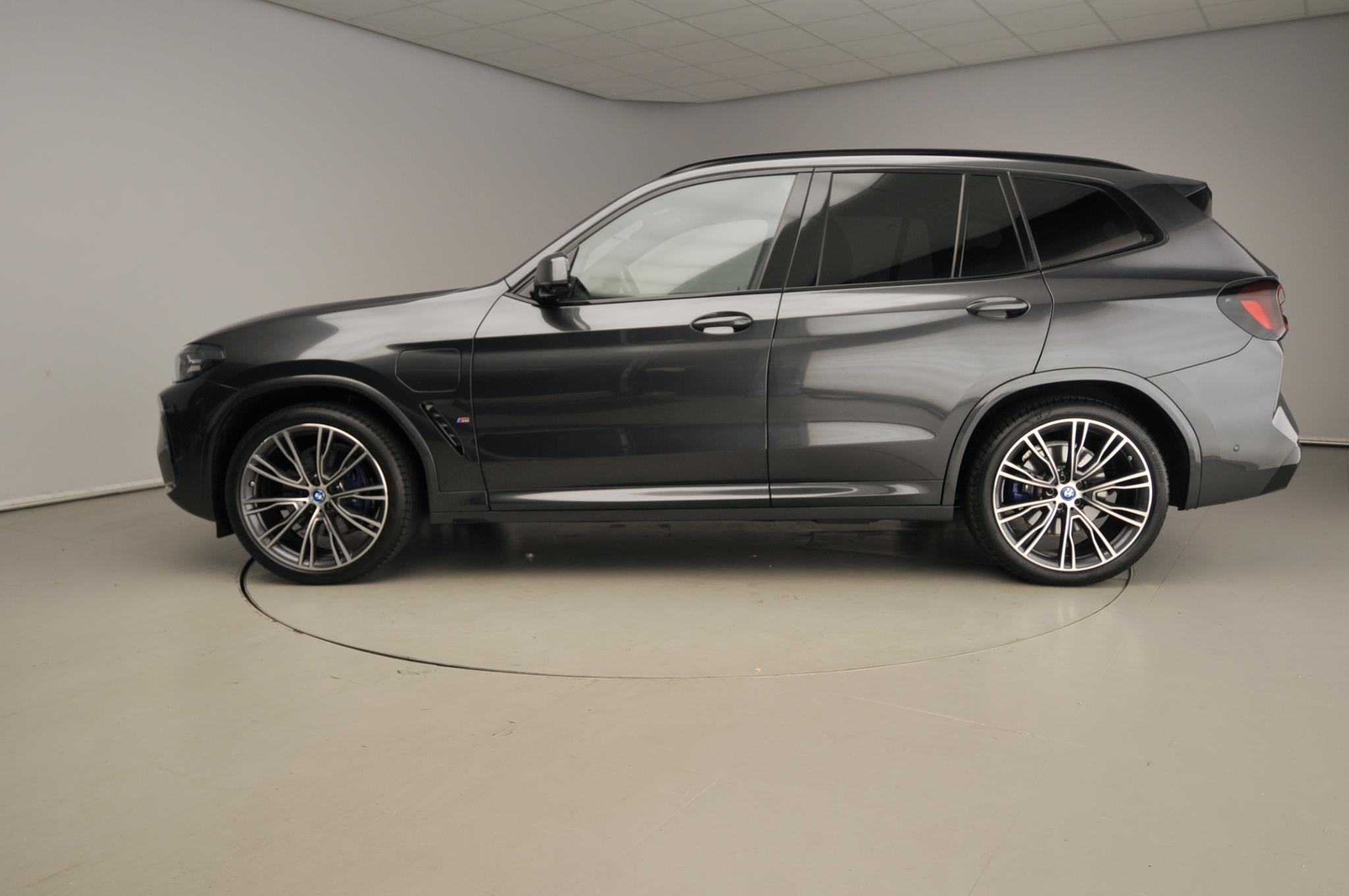 BMW X3 xDrive30e - Afbeelding 2