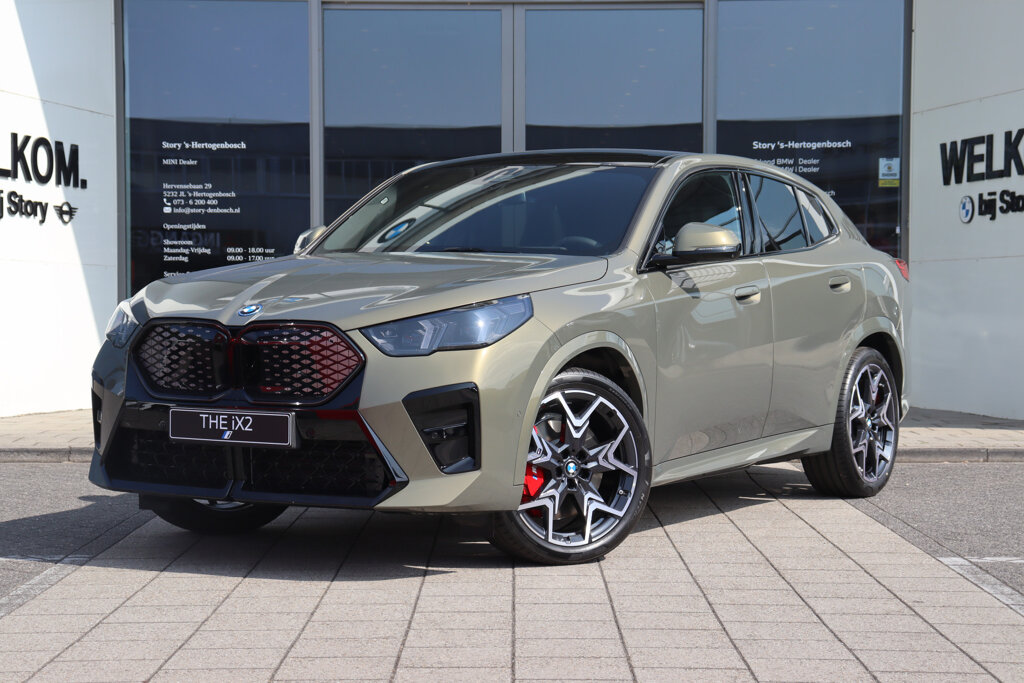 BMW iX2 1