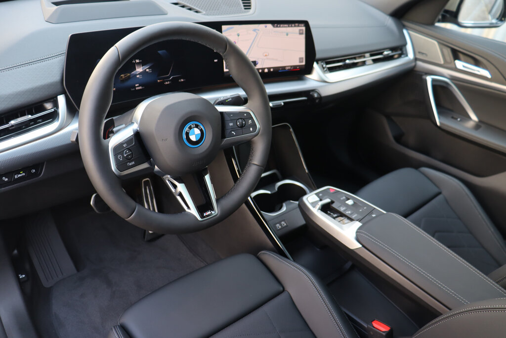 BMW iX2 9