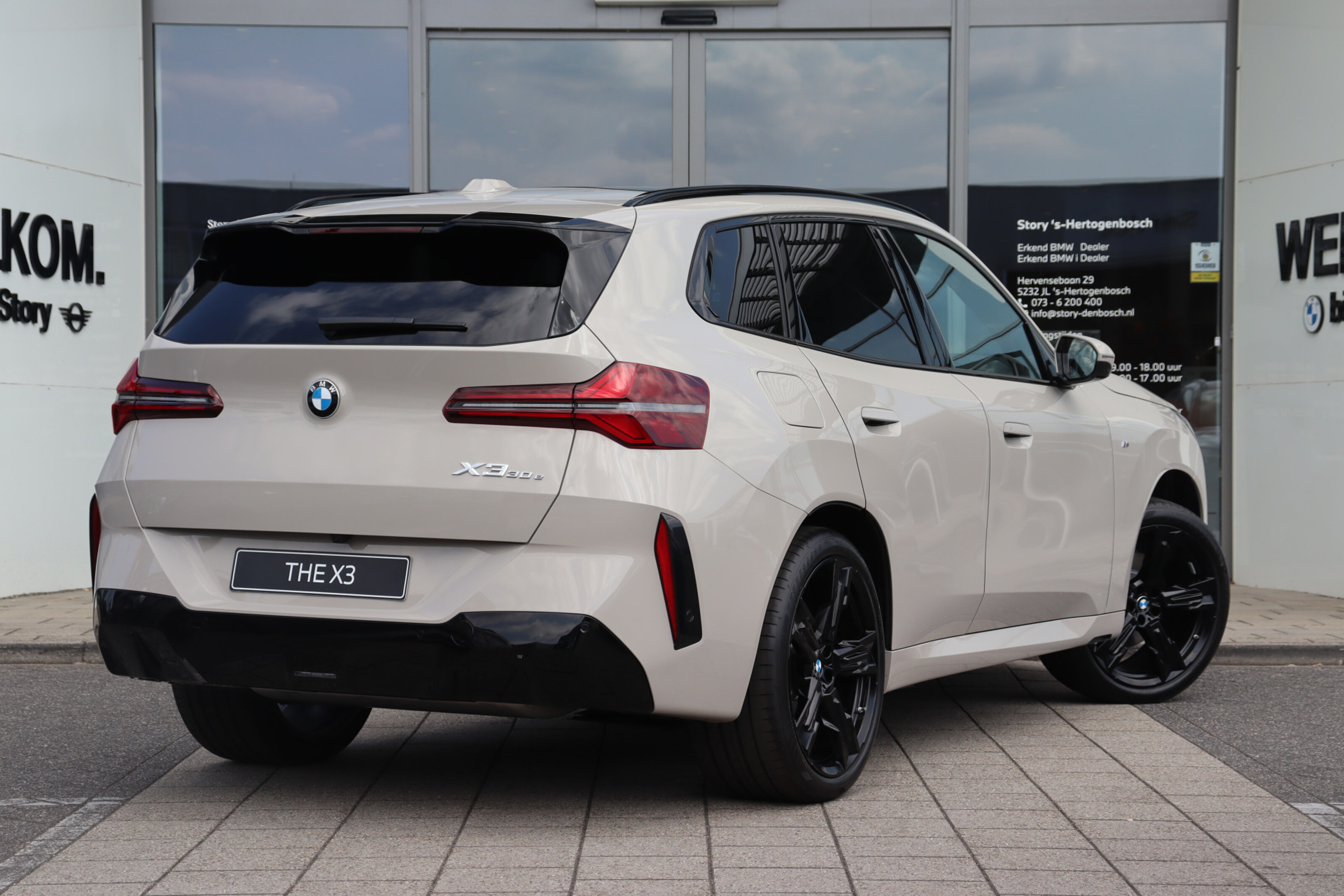 BMW X3 7