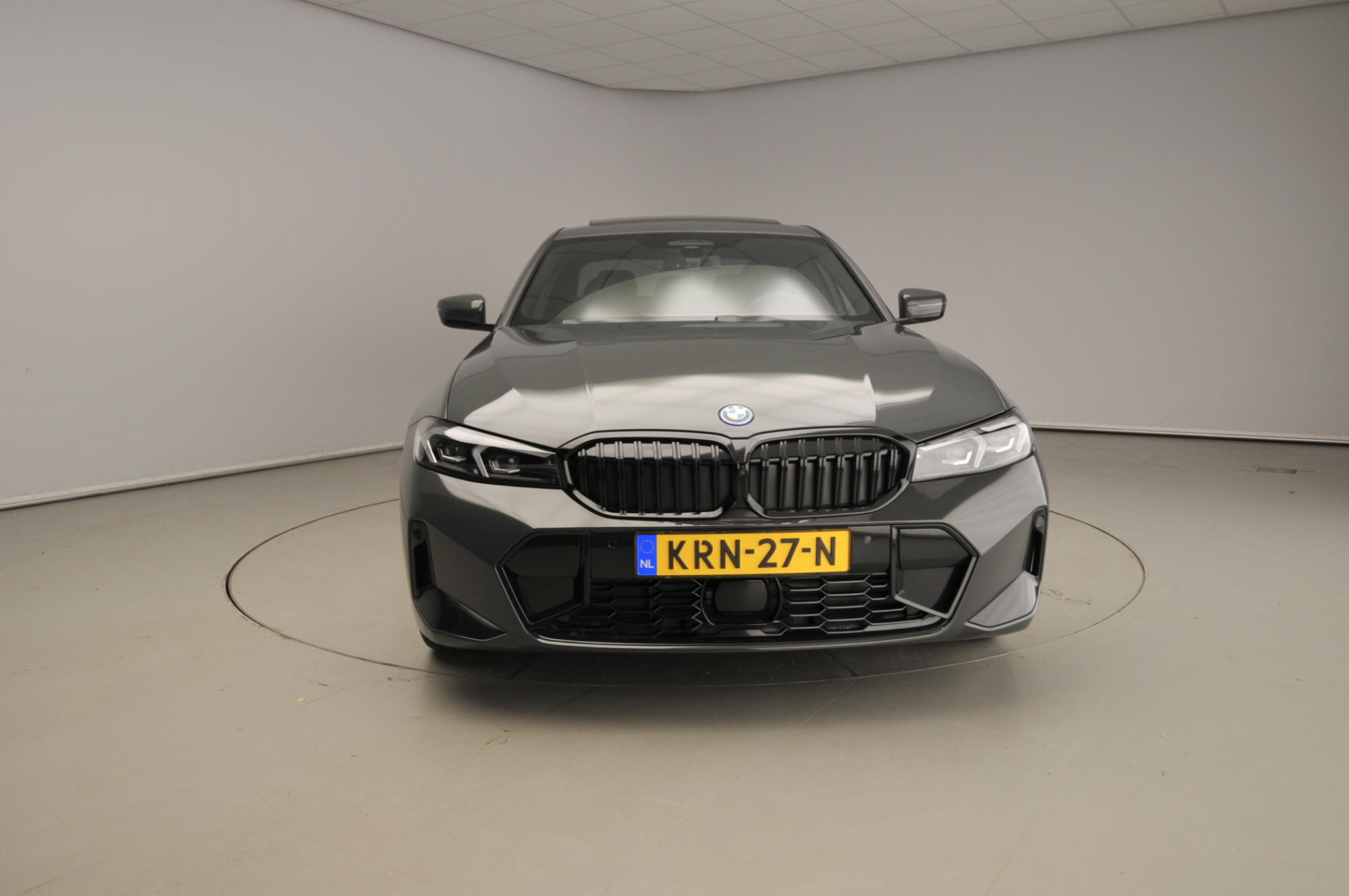 BMW 3 Serie Sedan 330e - Afbeelding 5