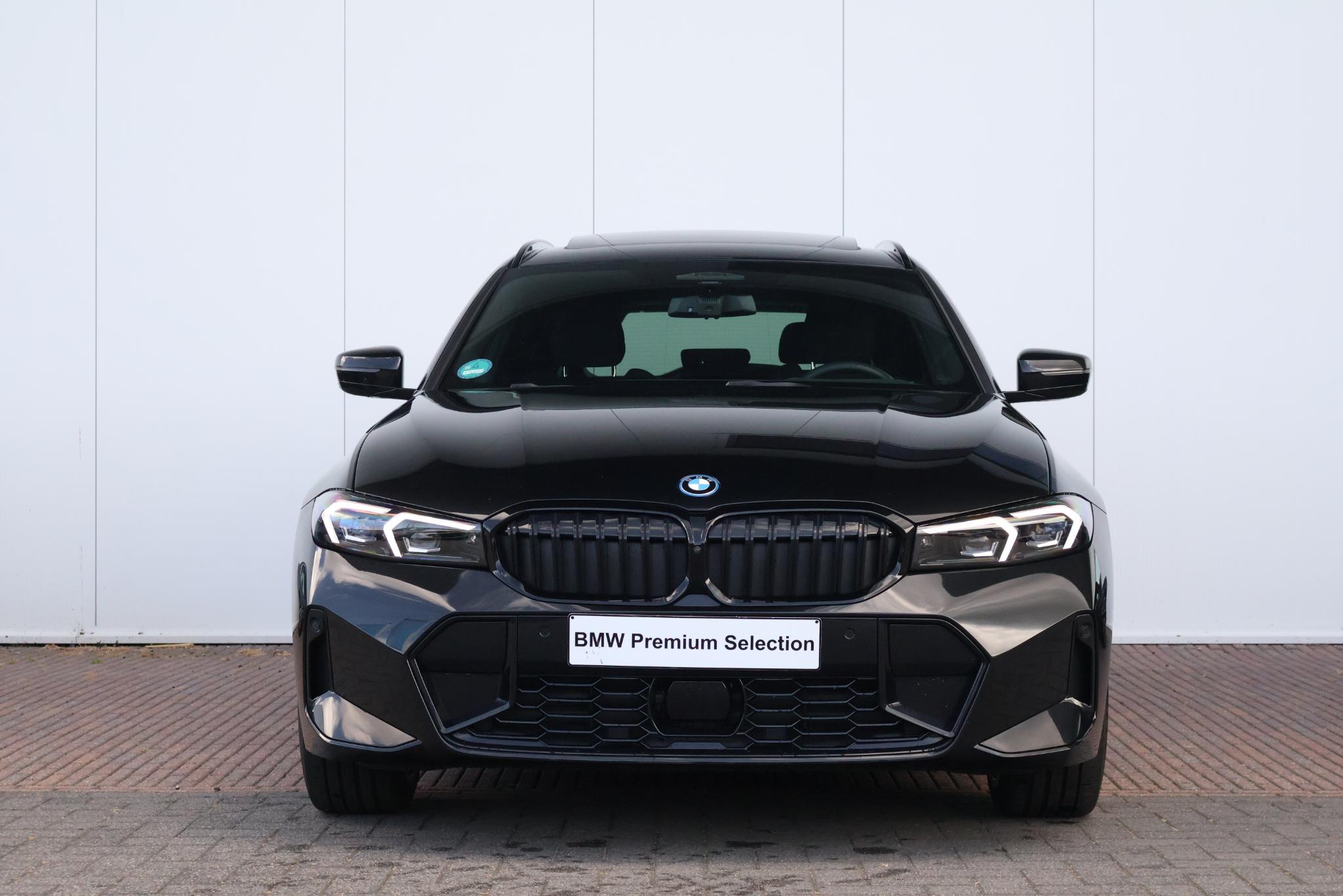 BMW 3-serie Touring 330e xDrive - Afbeelding 3