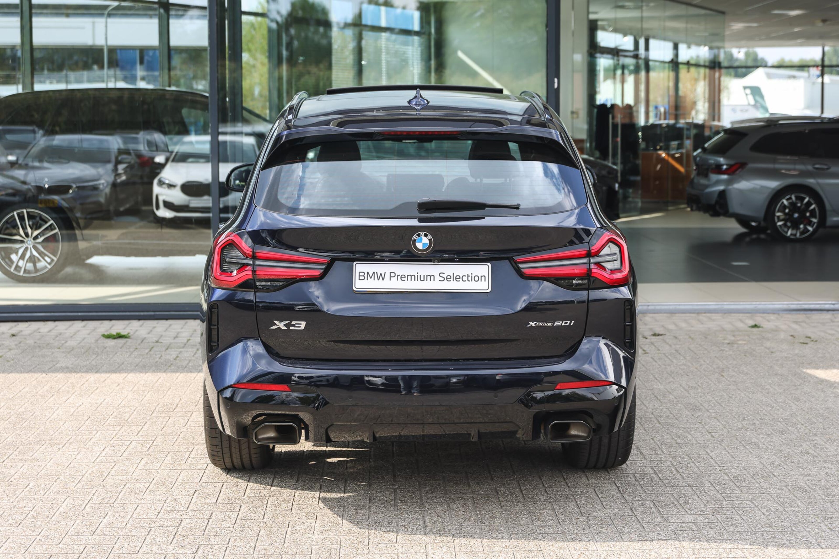 BMW X3 7
