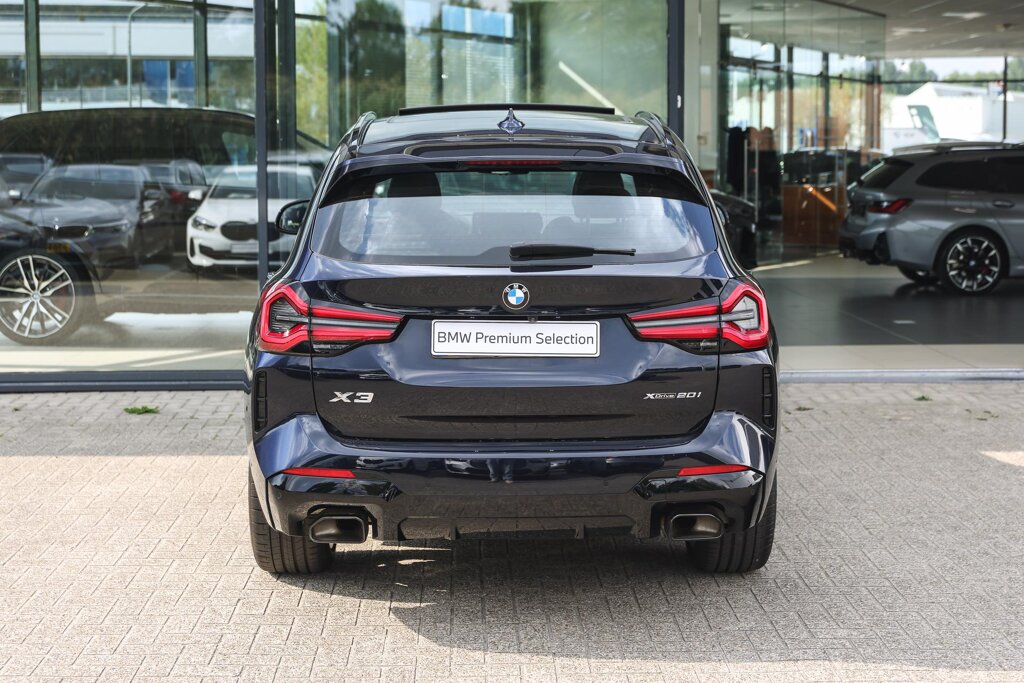 BMW X3 7
