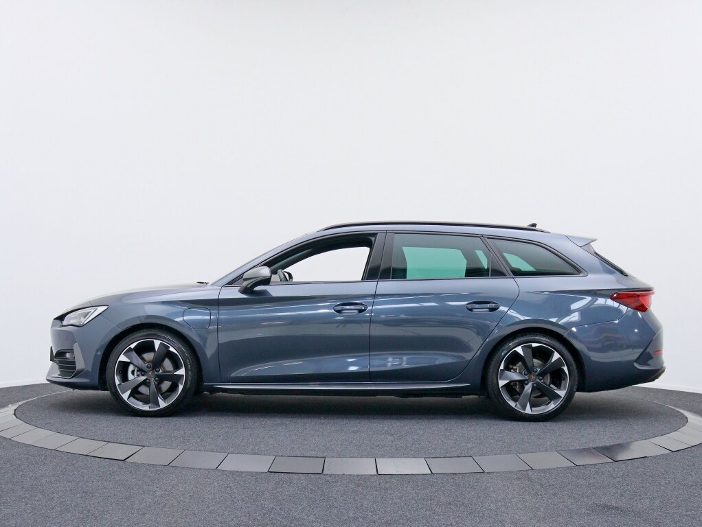 Cupra León