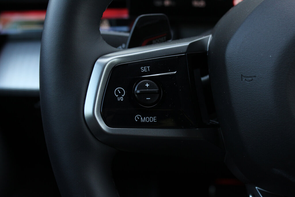 BMW i5 16