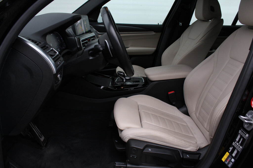 BMW X3 7