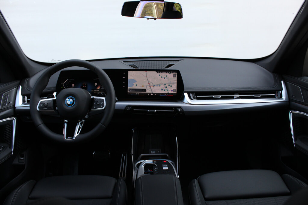 BMW X1 12