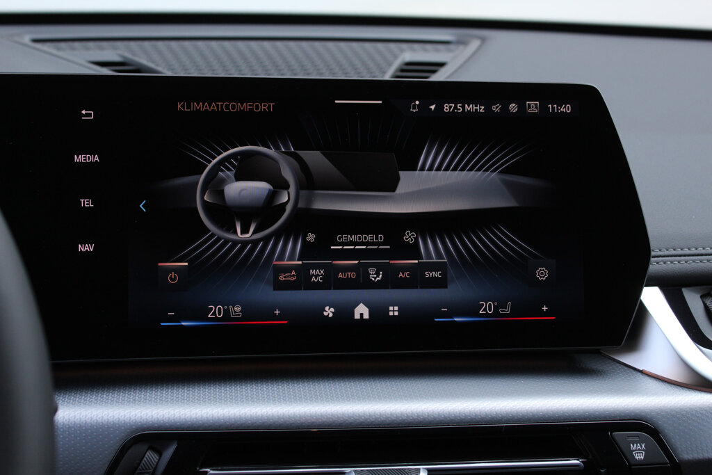 BMW X1 25