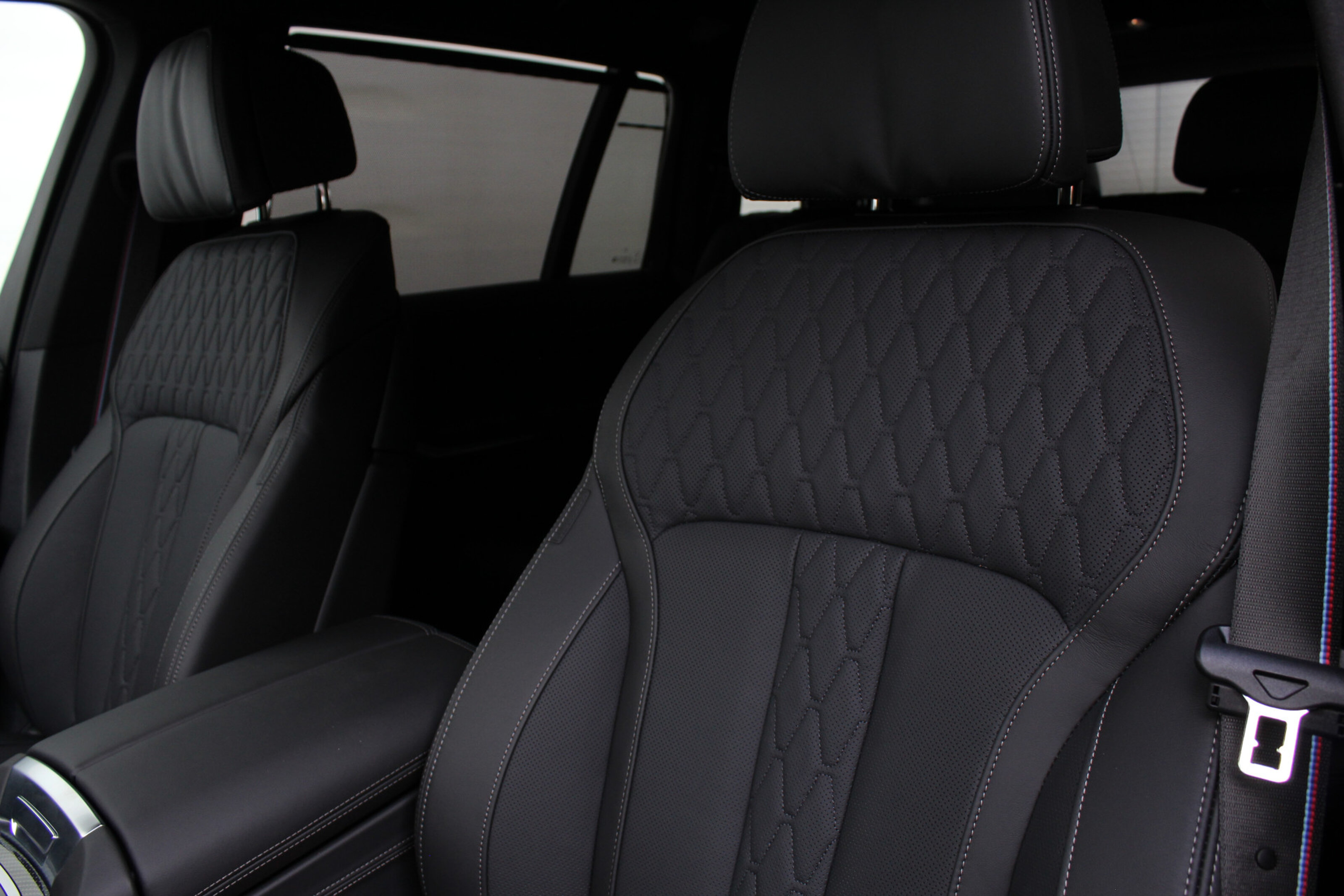 BMW X7 8