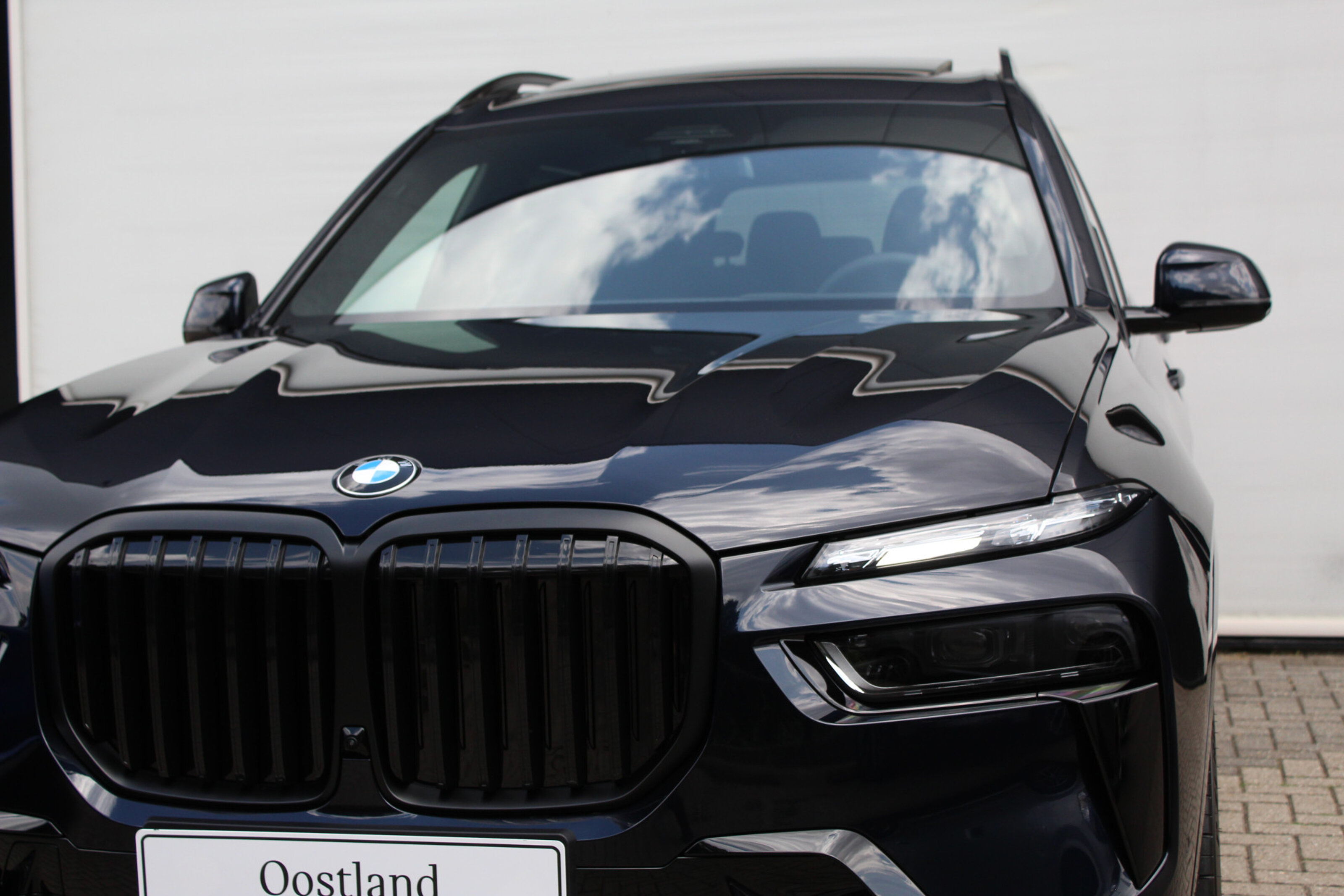 BMW X7 9