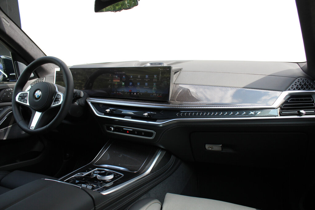 BMW X7 13