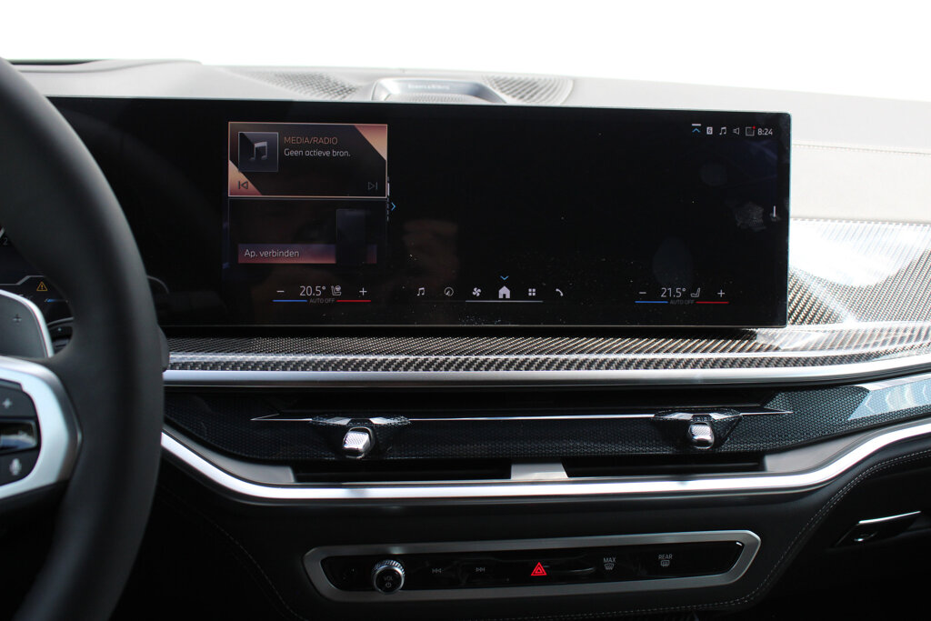 BMW X7 21