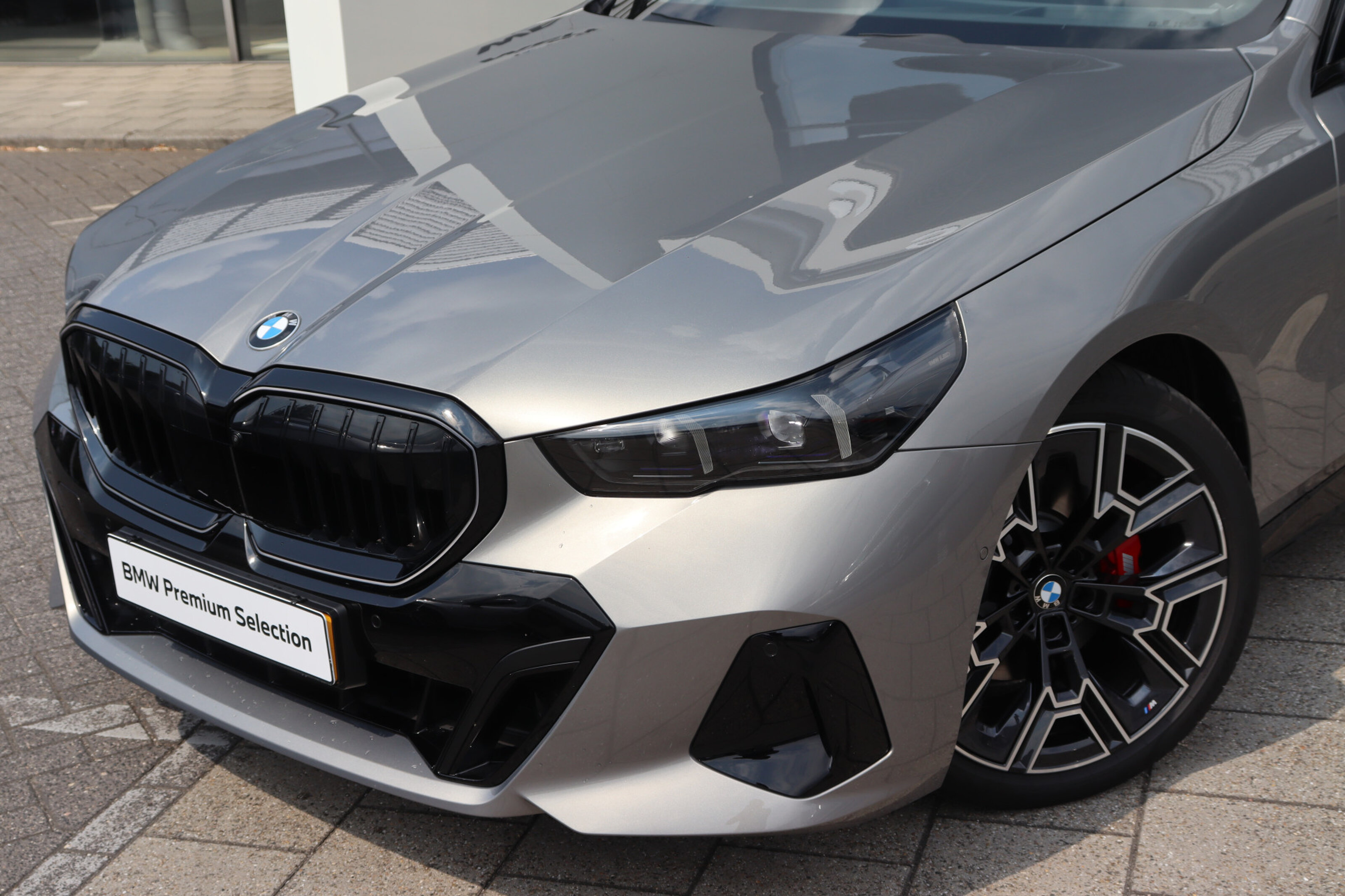 BMW 5 Serie 520i M Sport Automaat