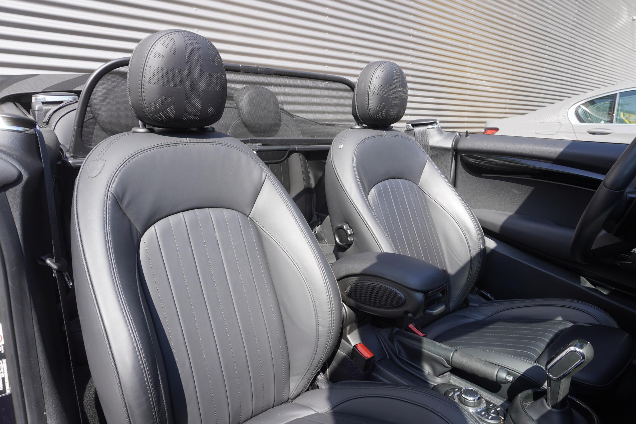 MINI Cabrio