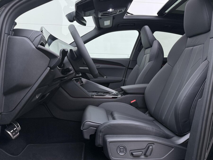Audi Q5 Sportback S edition Competition 2.0 e-hybrid 270 kW / 367 PK
