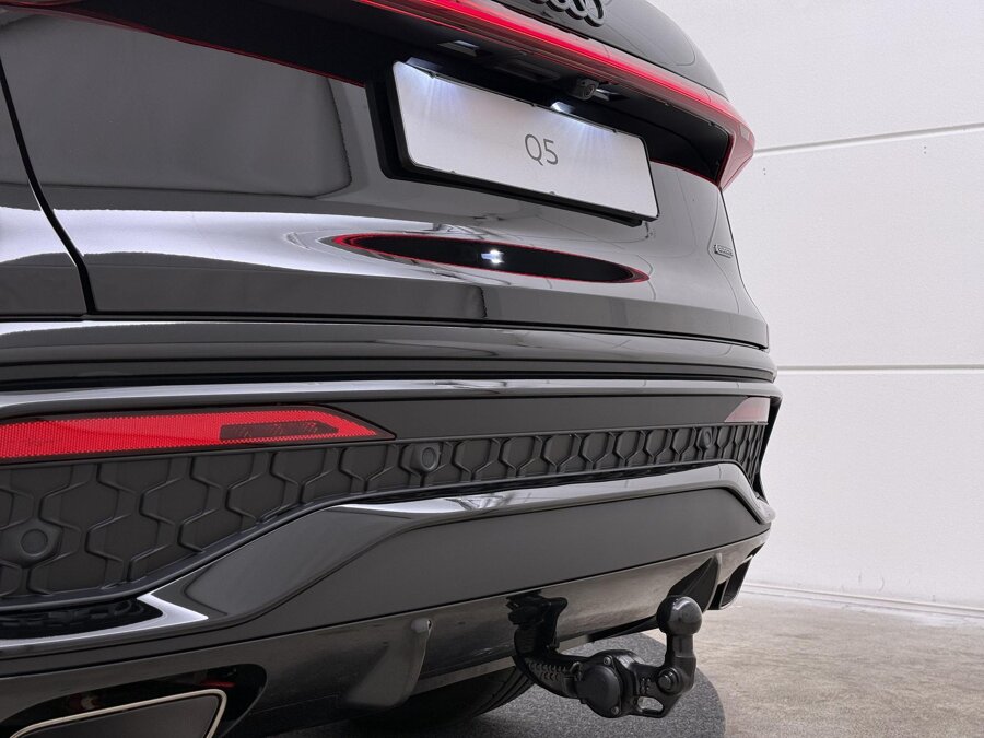 Audi Q5 Sportback S edition Competition 2.0 e-hybrid 270 kW / 367 PK
