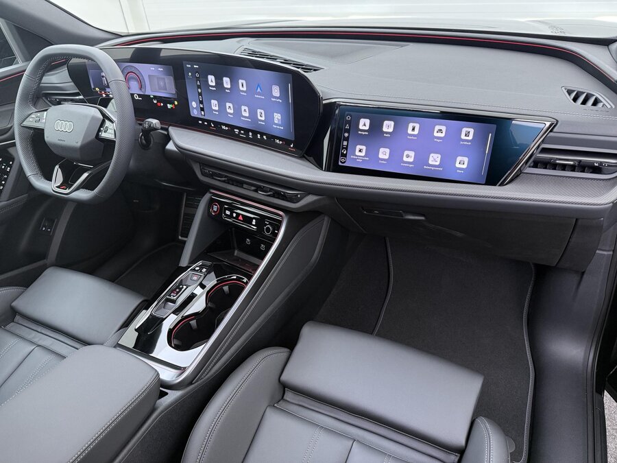 Audi Q5 Sportback S edition Competition 2.0 e-hybrid 270 kW / 367 PK