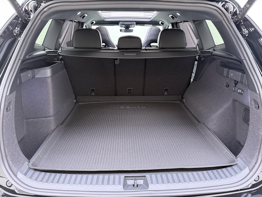 Volkswagen Tayron R-Line Edition 1.5 eHybrid 150 kW / 204 PK