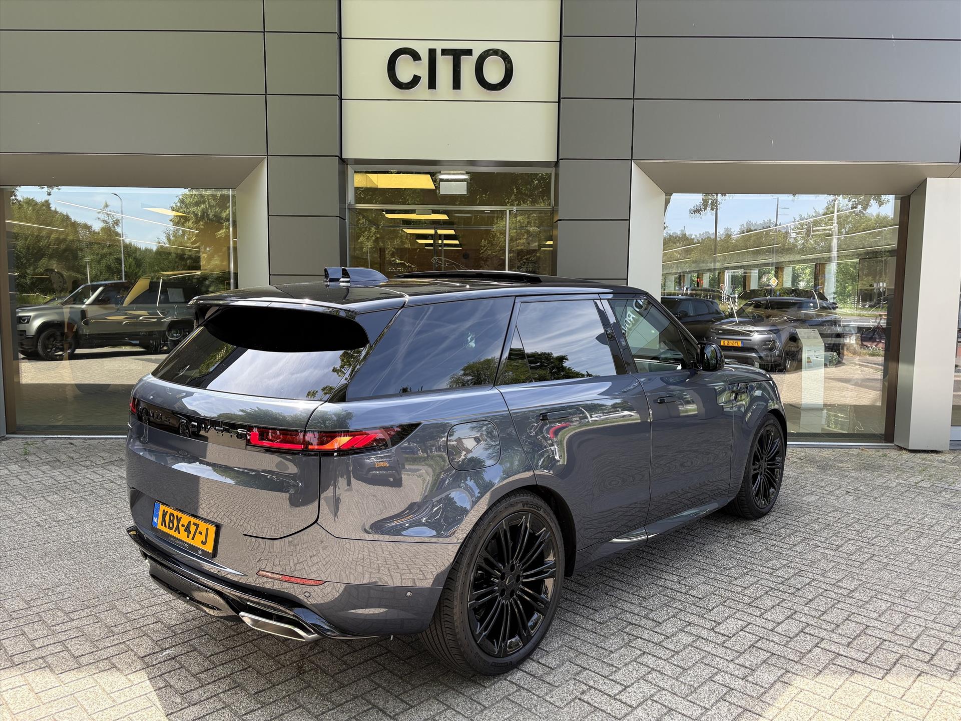 Land Rover Range Rover Sport P460e AWD PHEV Momentum Edition - Afbeelding 3