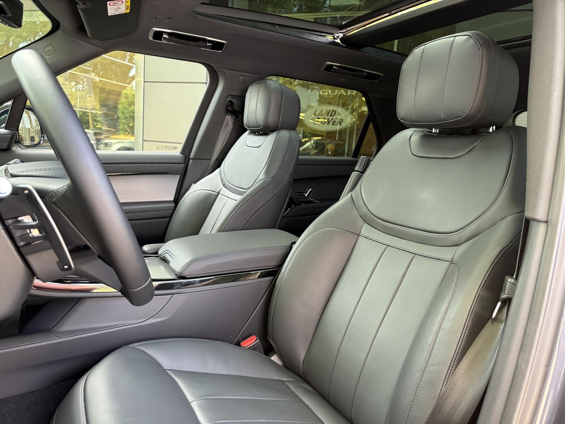 Land Rover Range Rover Sport P460e AWD PHEV Momentum Edition - Afbeelding 4