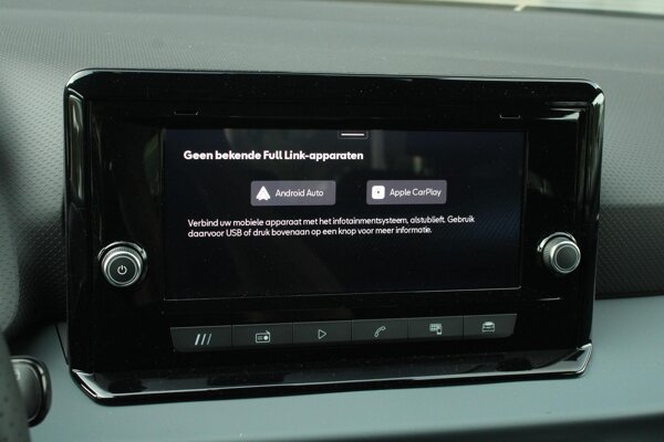 Apple Carplay/Android Auto