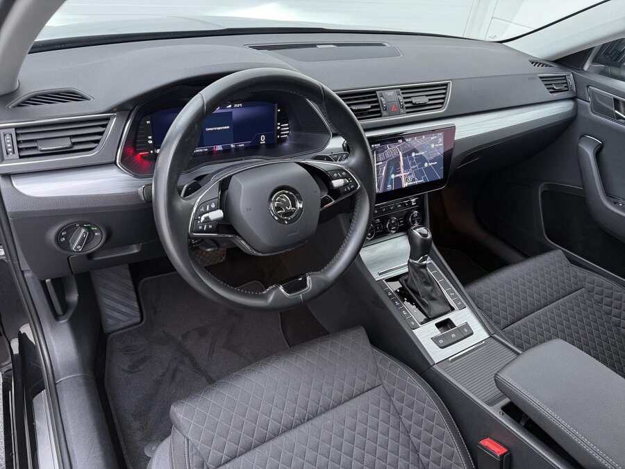Škoda Superb Combi 1.4 TSI iV Ambition