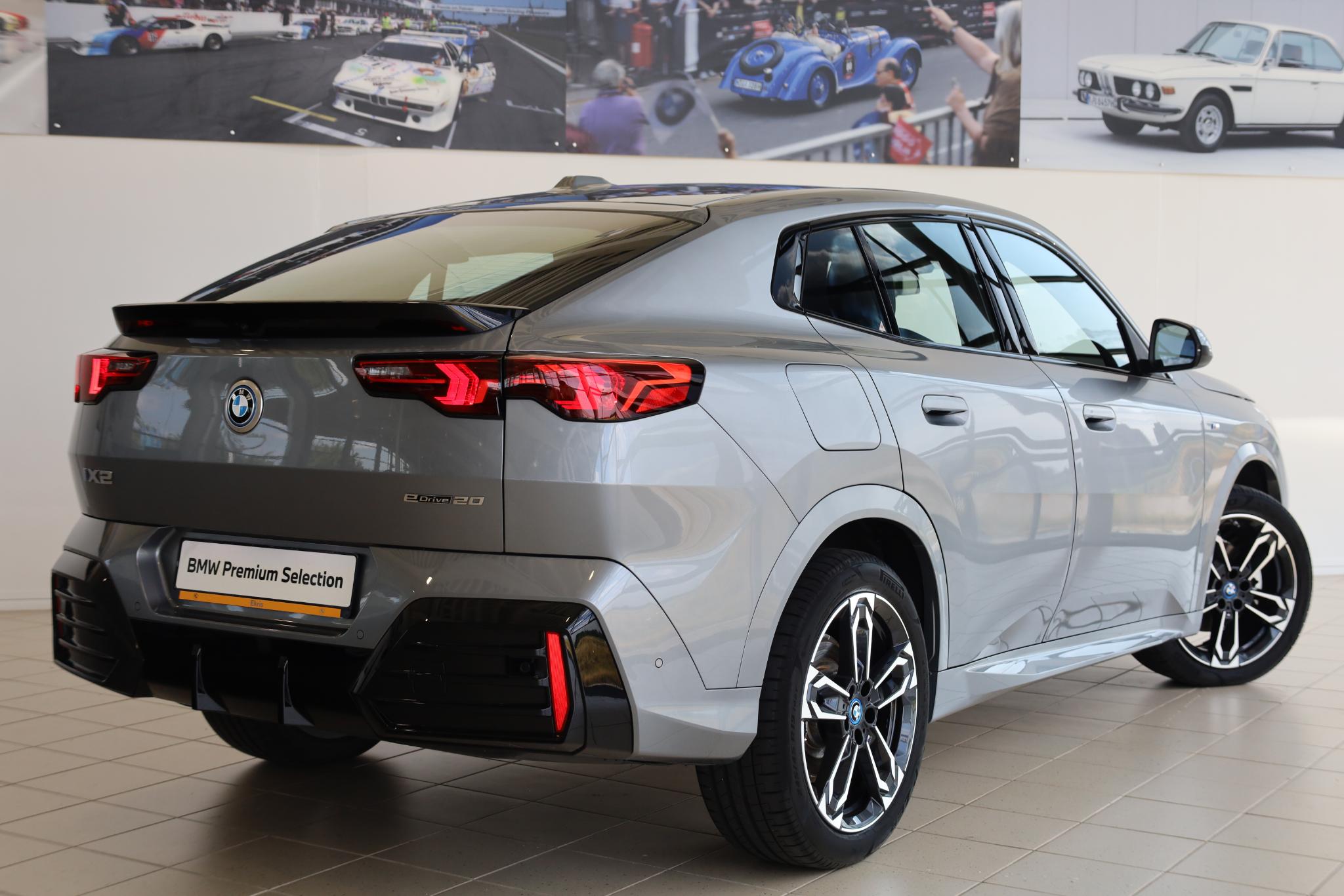 BMW iX2 eDrive20 - Afbeelding 2