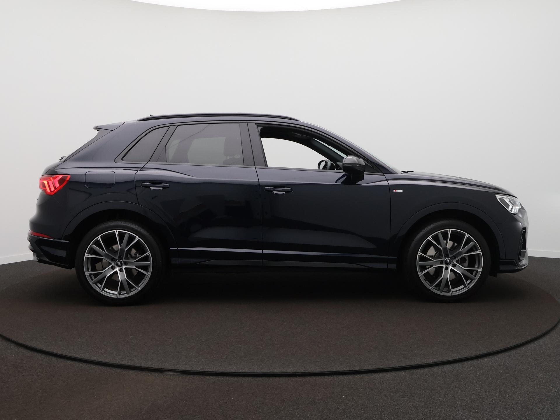 Audi Q3 45 TFSI quattro S edition - Afbeelding 5