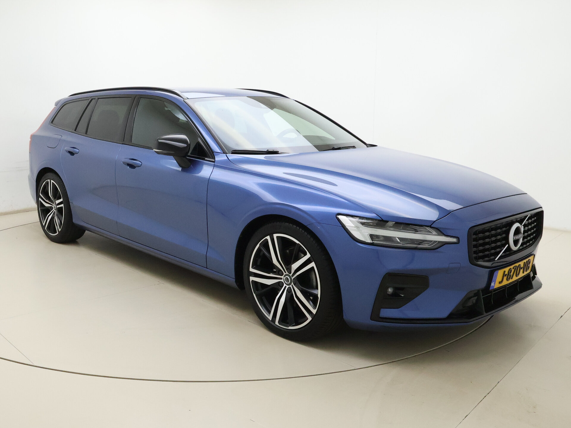 Volvo V60 B3 177pk R-Design