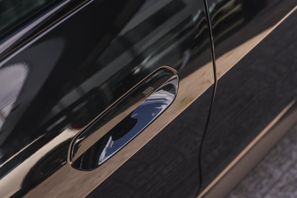 BMW i4 24
