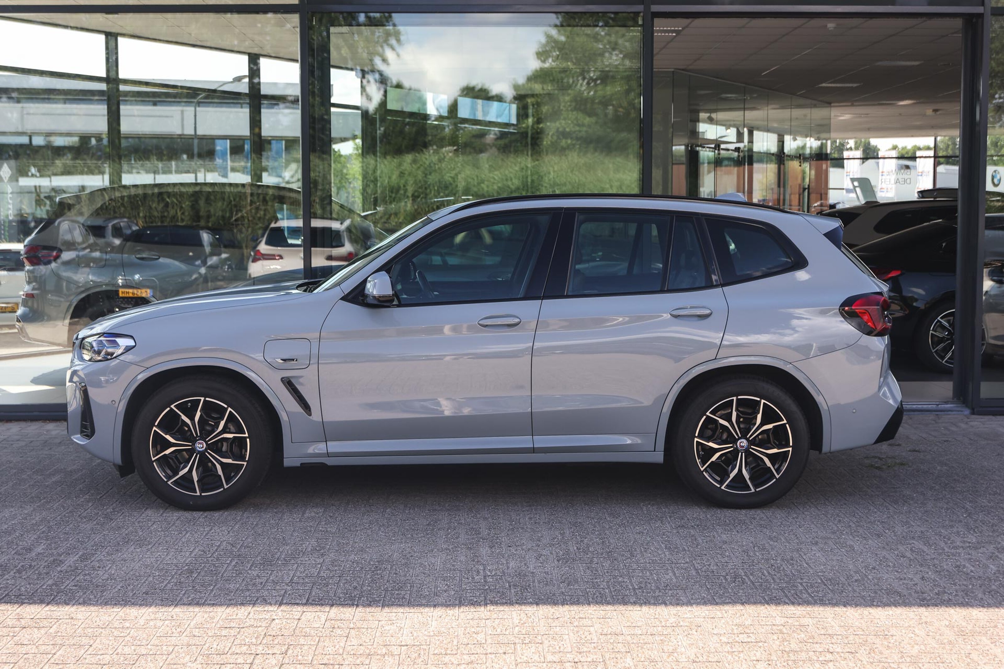 BMW X3 7