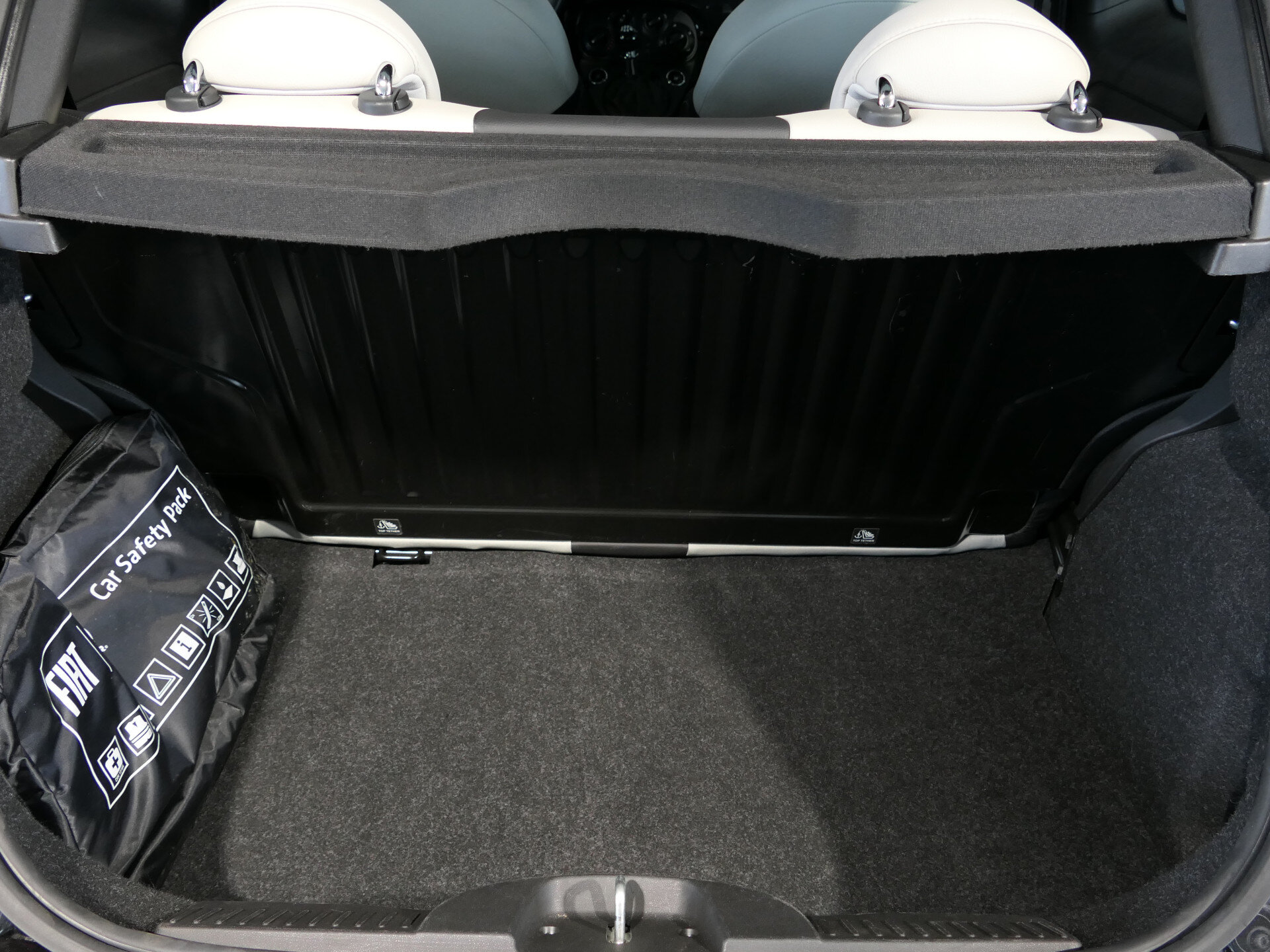 Fiat 500 1.0 Hybrid Dolcevita - Occasion Lease vanaf €324 p/m - - Afbeelding 5