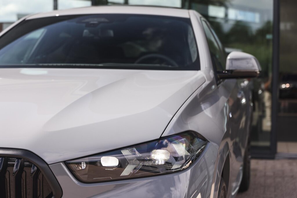 BMW X6 33