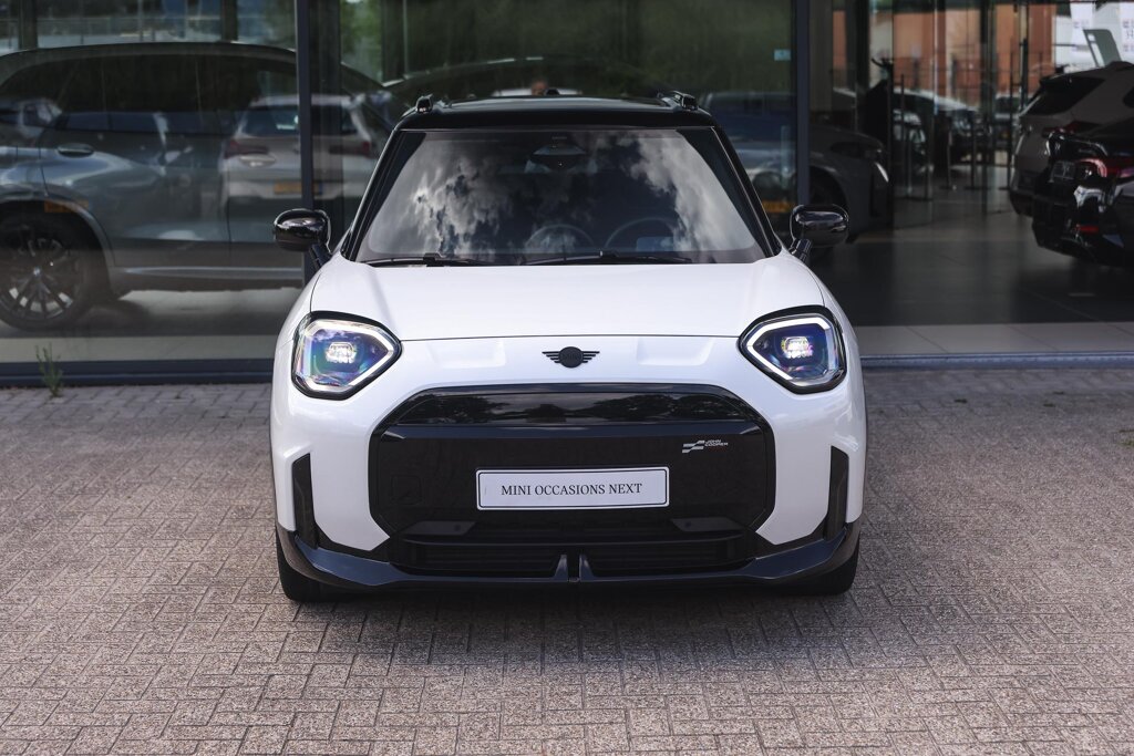 MINI Aceman 5