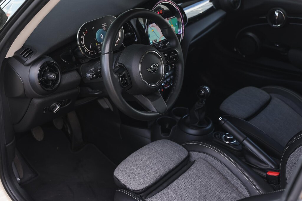 MINI One 3