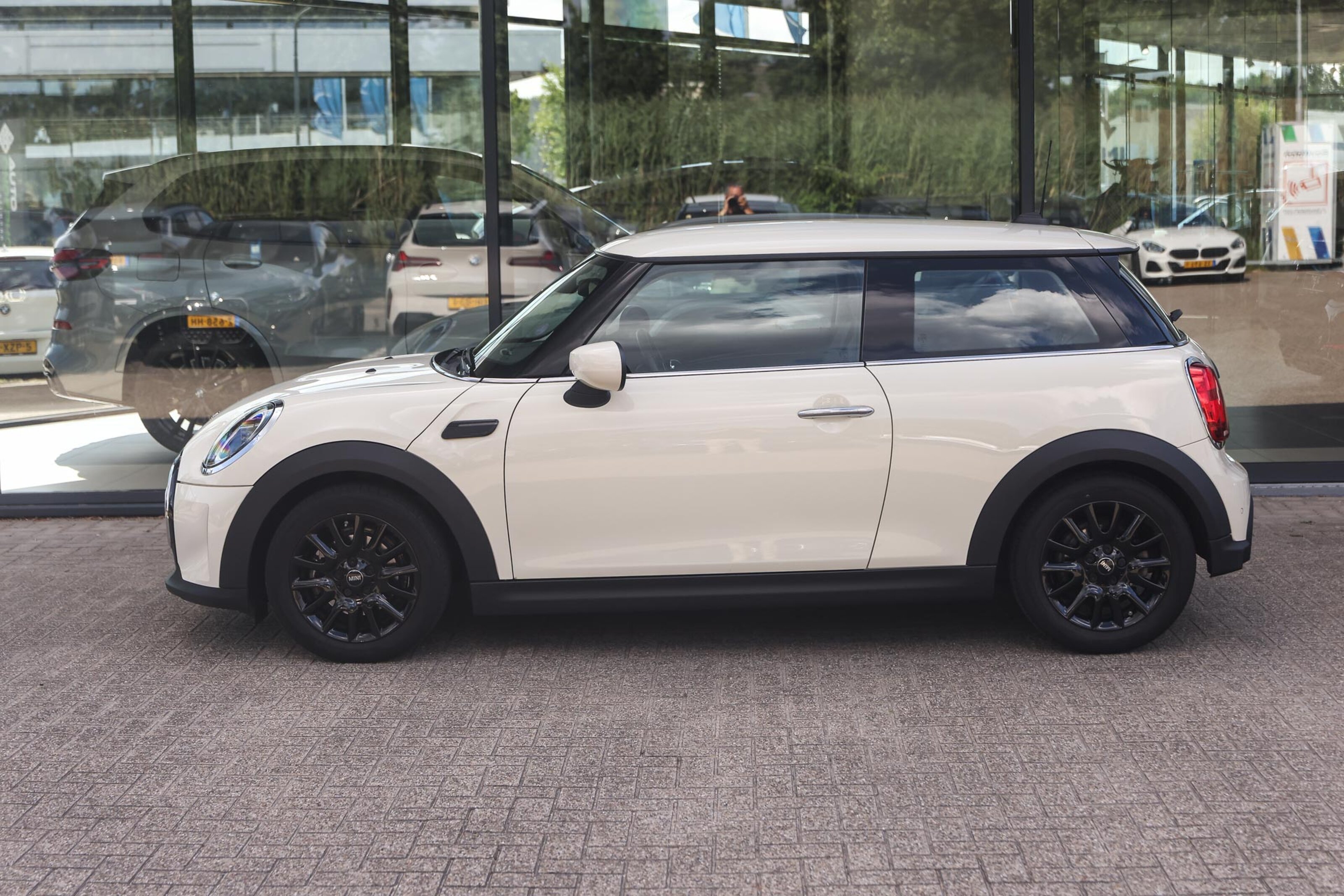 MINI One 7