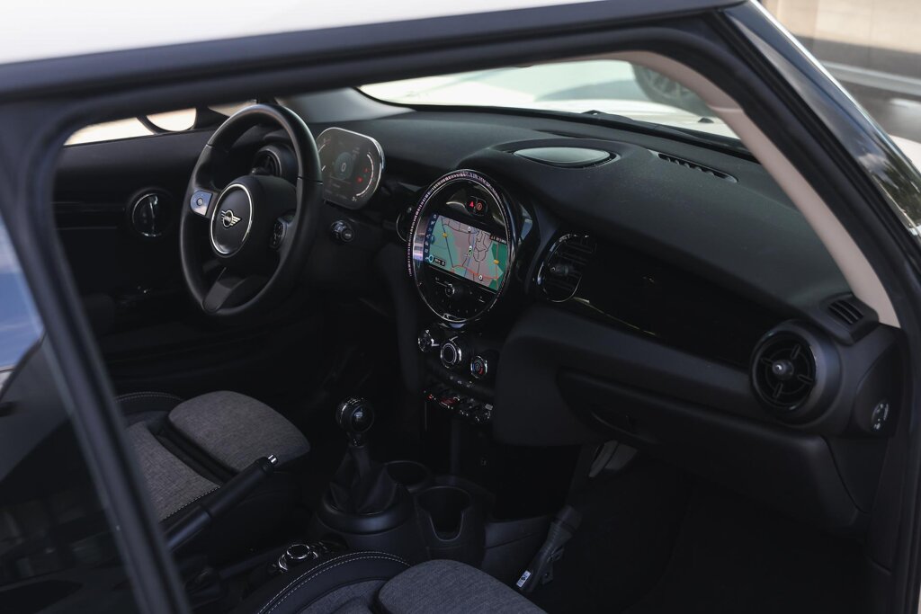 MINI One 10