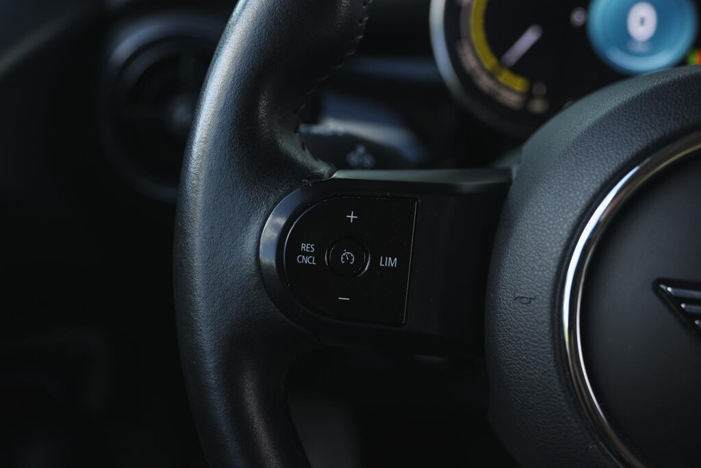 MINI Electric 12