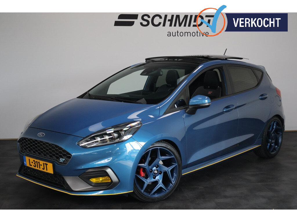 Ford Fiesta 1.5 EcoB. ST-3 200pk | Panoramadak | B&O | LSD | Winter Pakket