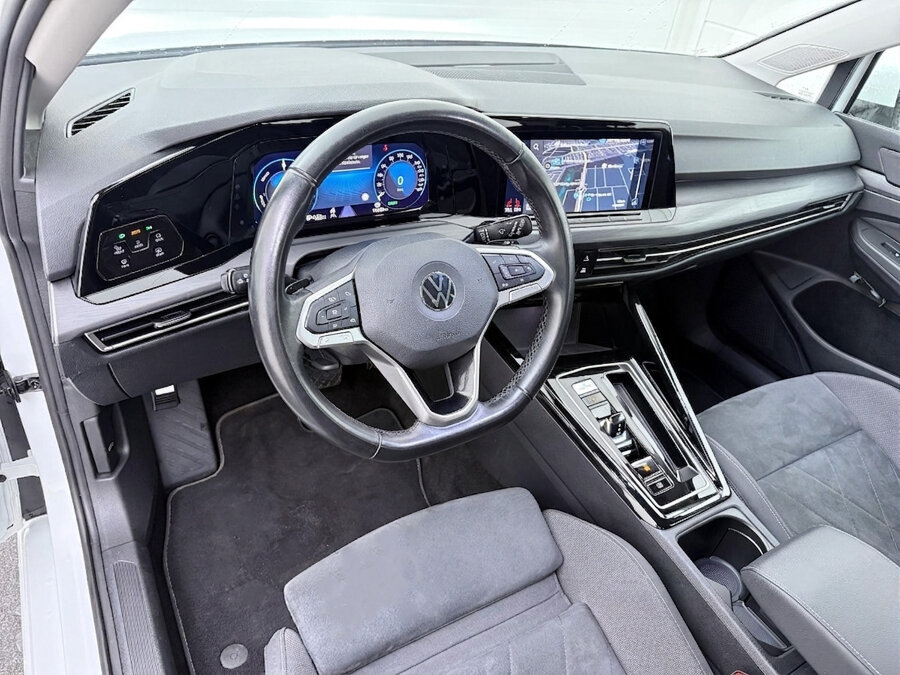 Volkswagen Golf 1.4 eHybrid Style