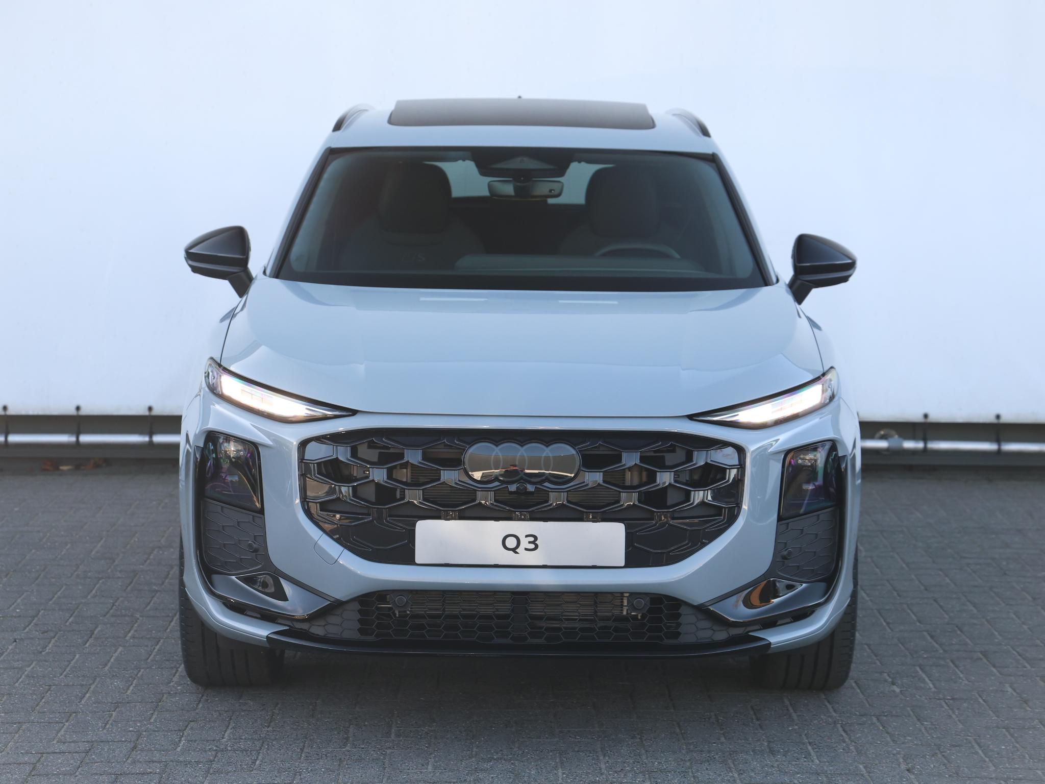 Audi Q3 S edition e-hybrid 200 kW/272 PK - Afbeelding 4