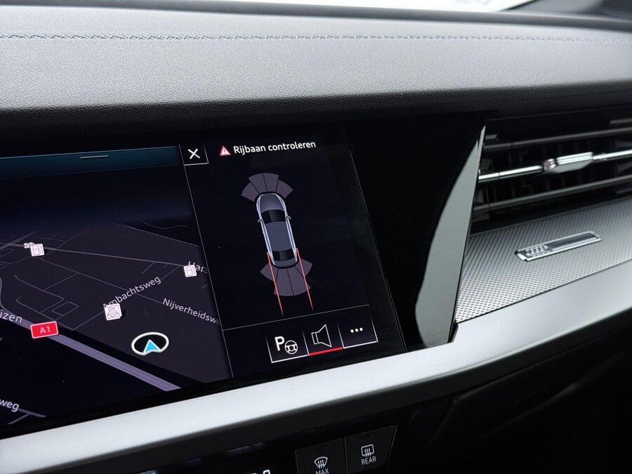 Audi A3 Limousine 30 TFSI S edition