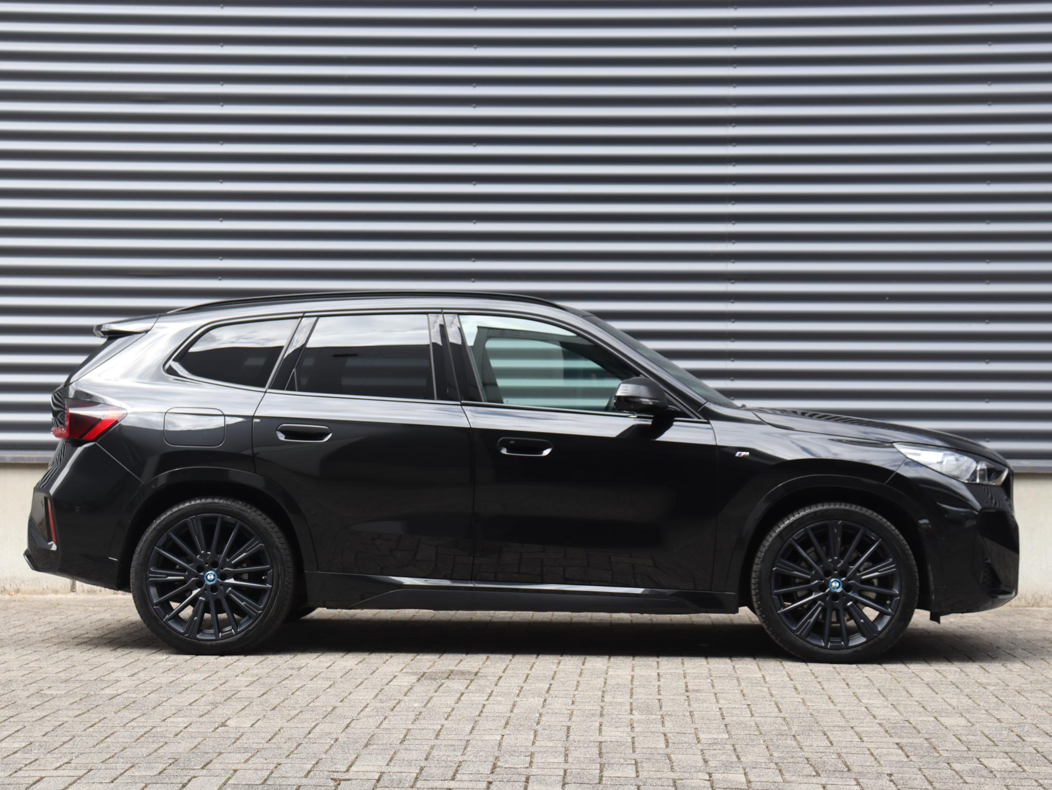 BMW iX1 xDrive30 - Afbeelding 5